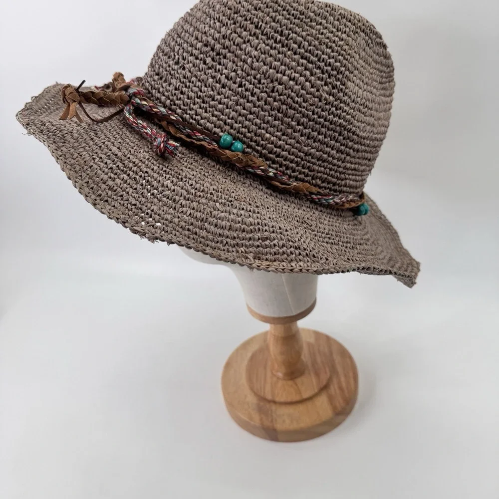Wallaroo Neutral Straw Beach Sun Hat with Braided Accent